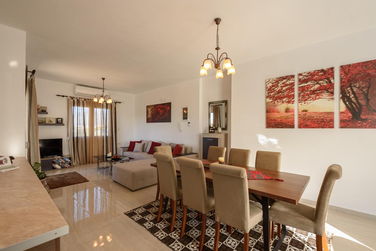 Elpidis Villa كوكينوس بيرغوس المظهر الخارجي الصورة