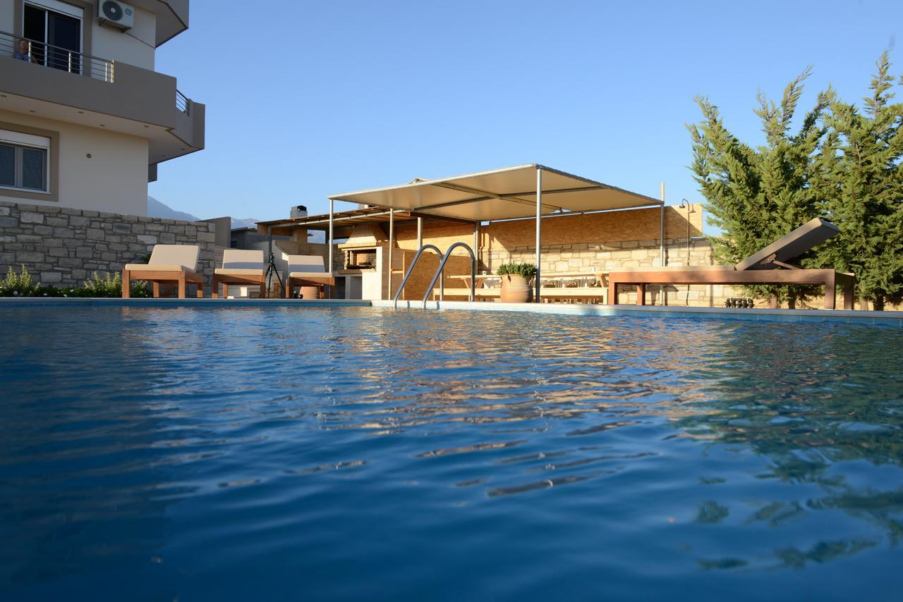 Elpidis Villa كوكينوس بيرغوس المظهر الخارجي الصورة